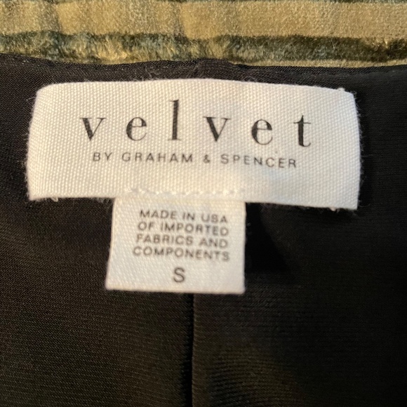 Designer Velvet by Graham & Spencer PRISTINE - Picture 7 of 8